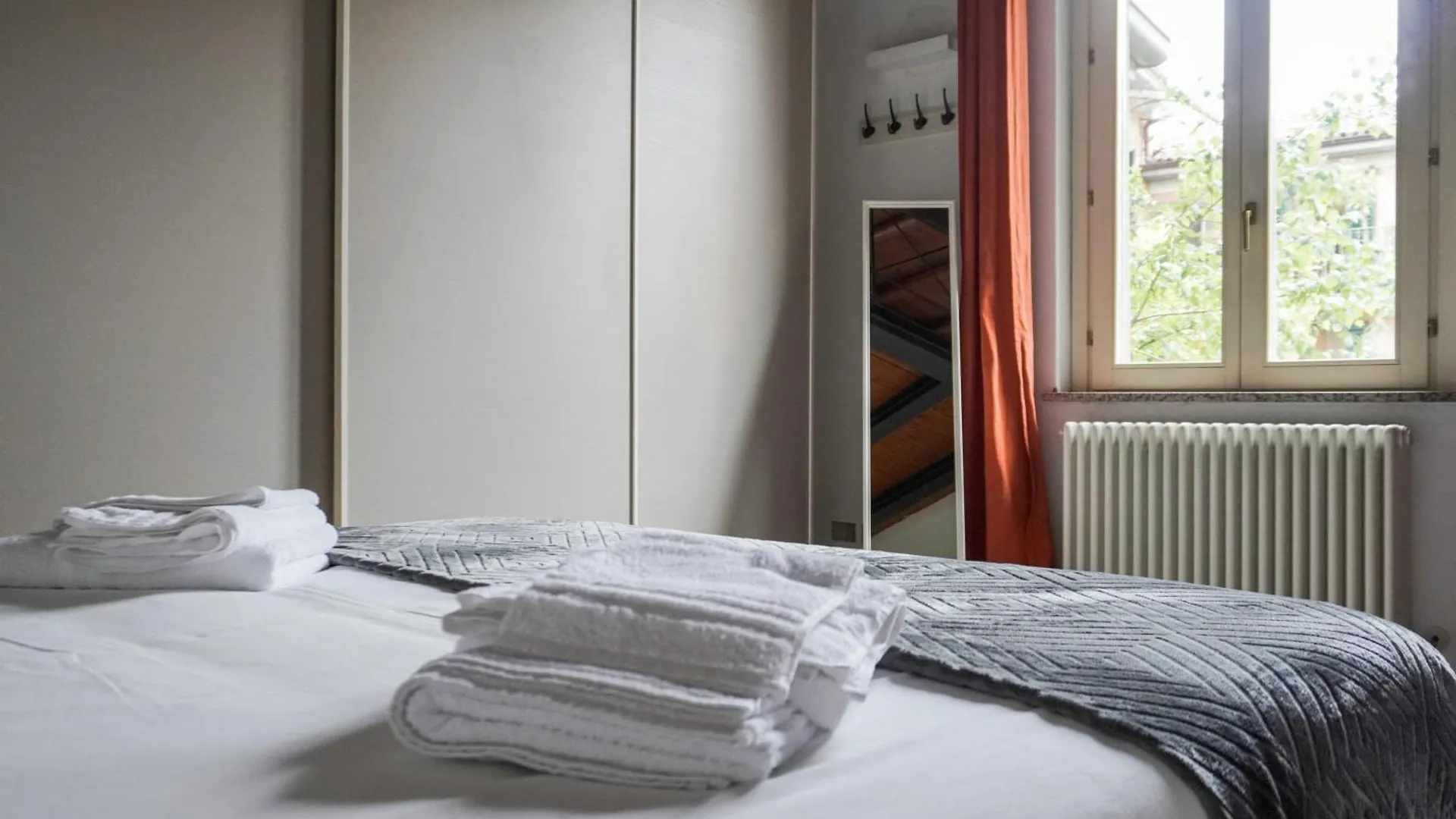 Apartament House In Centro Bergamo 0*,  Włochy
